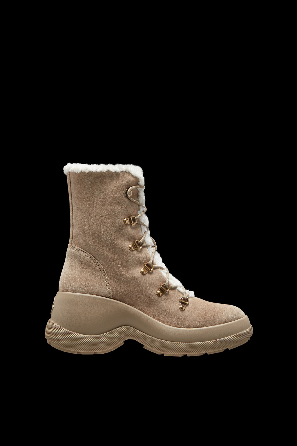 Resile Trek Lace-Up Boots