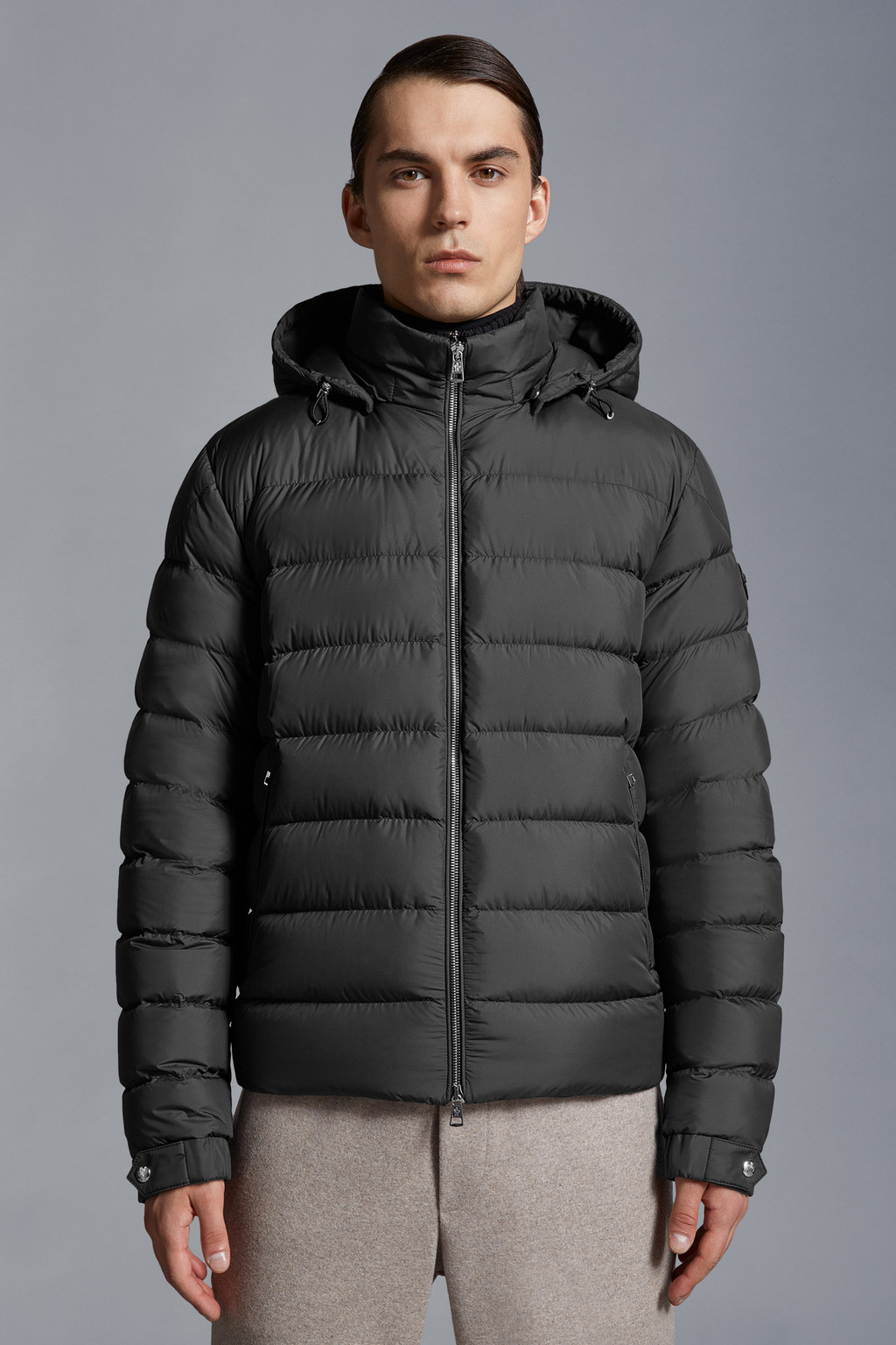 Arneb Short Down Jacket