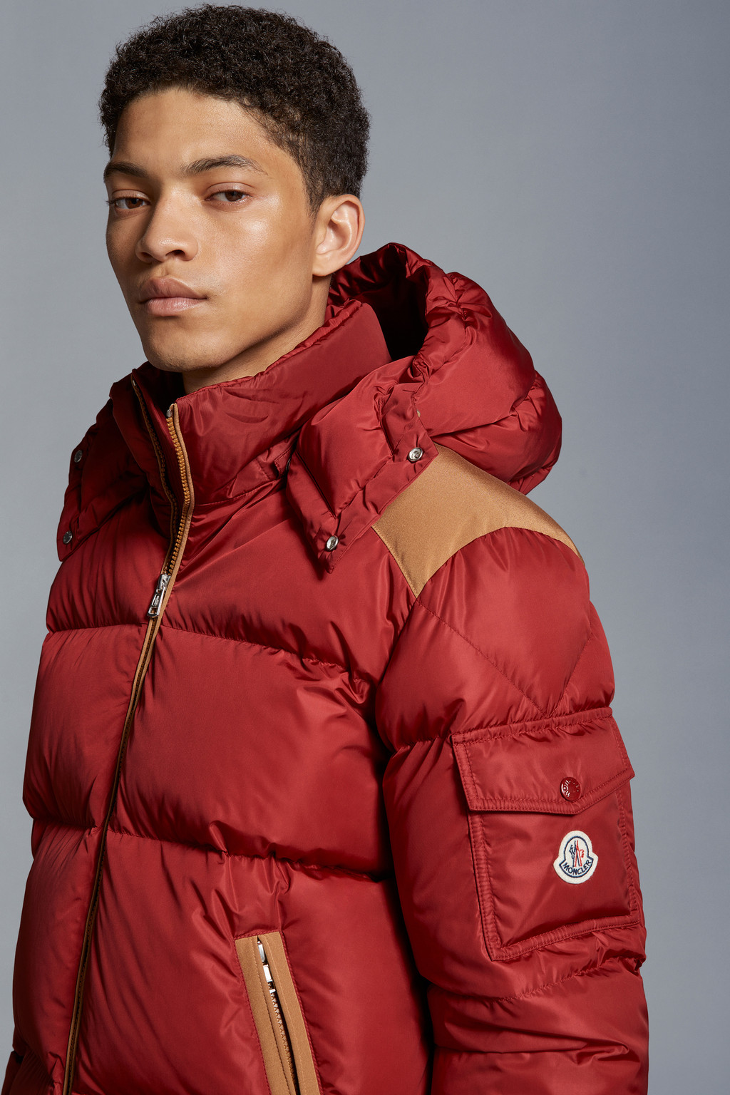 Kitinen Short Down Jacket