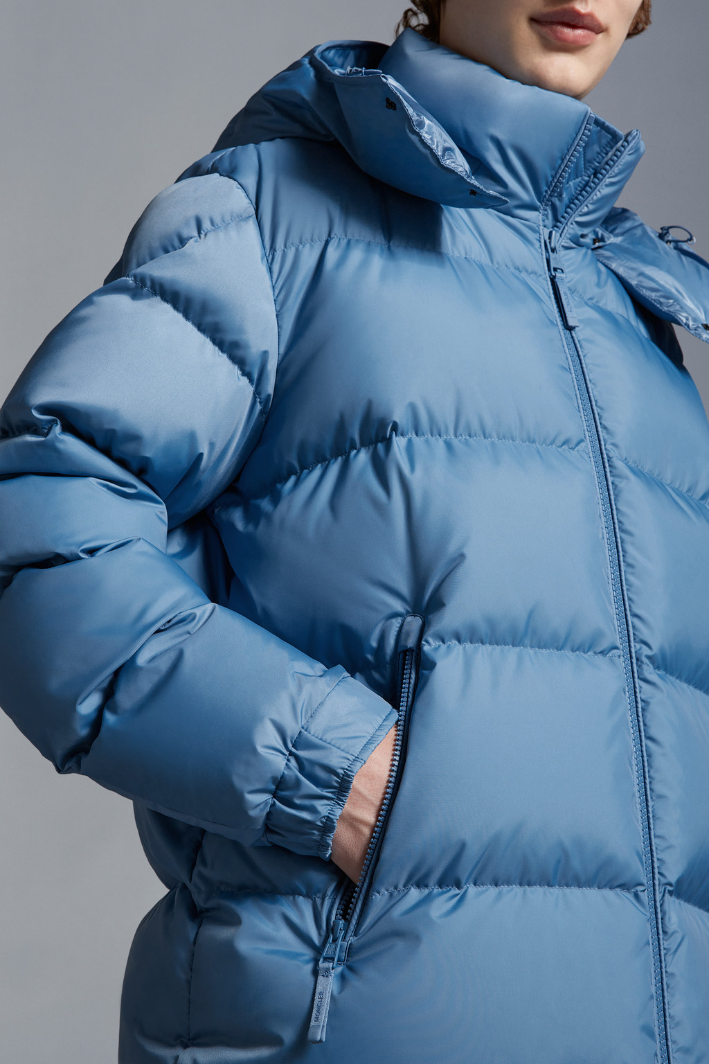 Acanthus Short Down Jacket