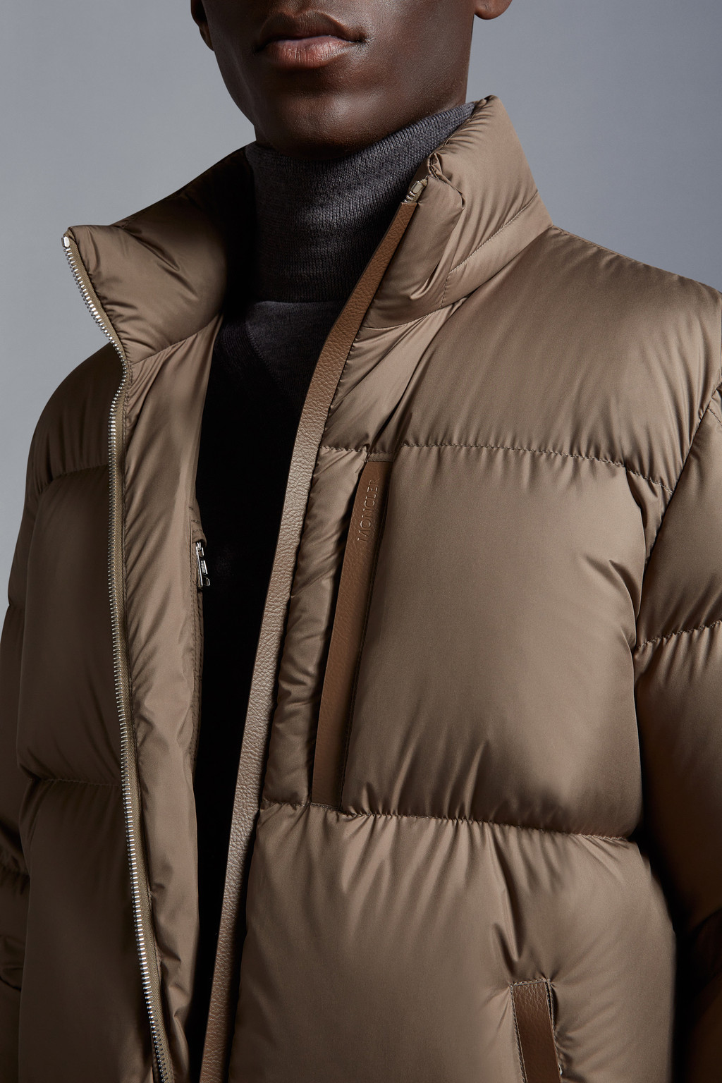 Besbre Short Down Jacket