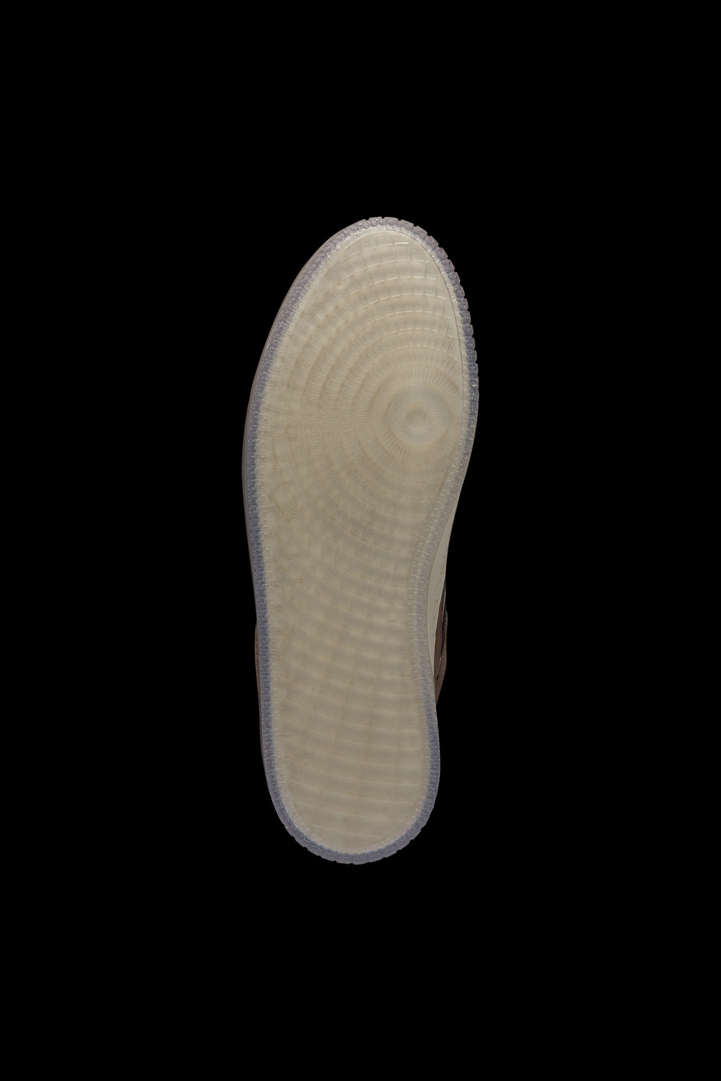 Pivot Low-Top Sneakers