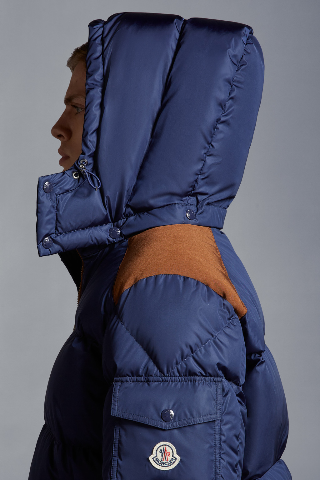 Kitinen Short Down Jacket