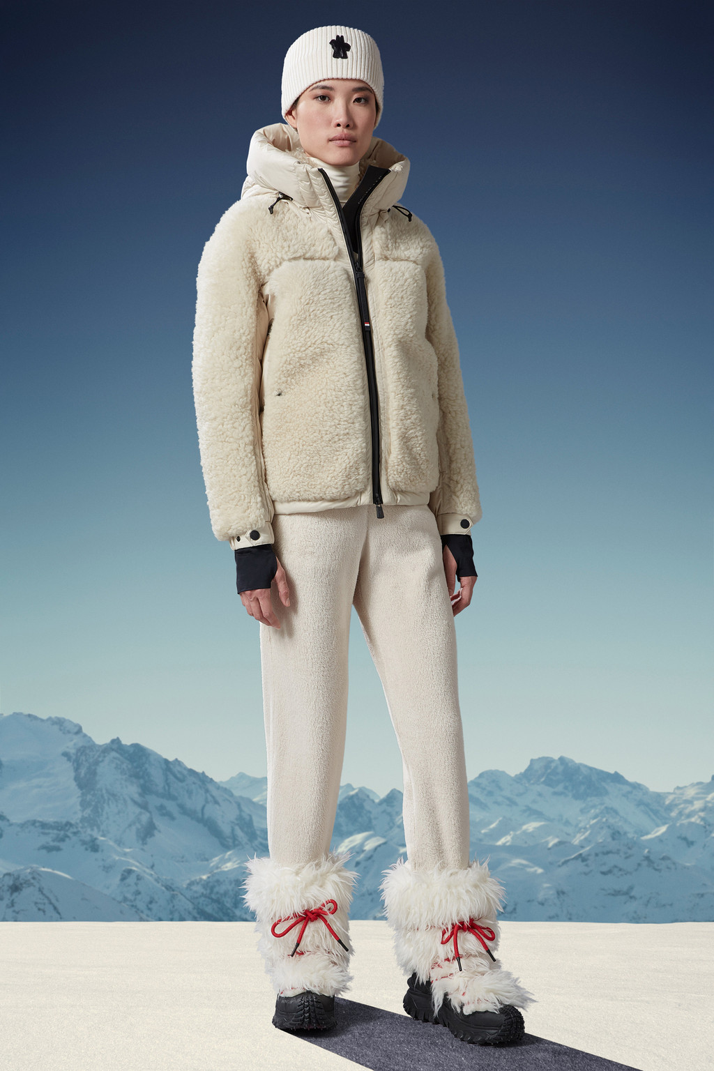 Epicea Short Down Jacket