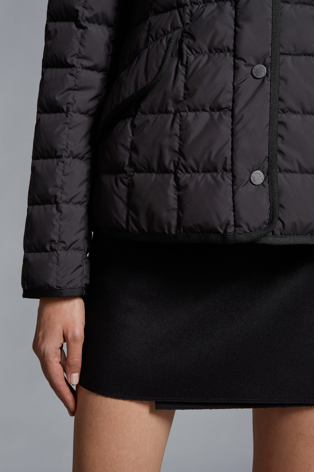 Courlis Short Down Jacket