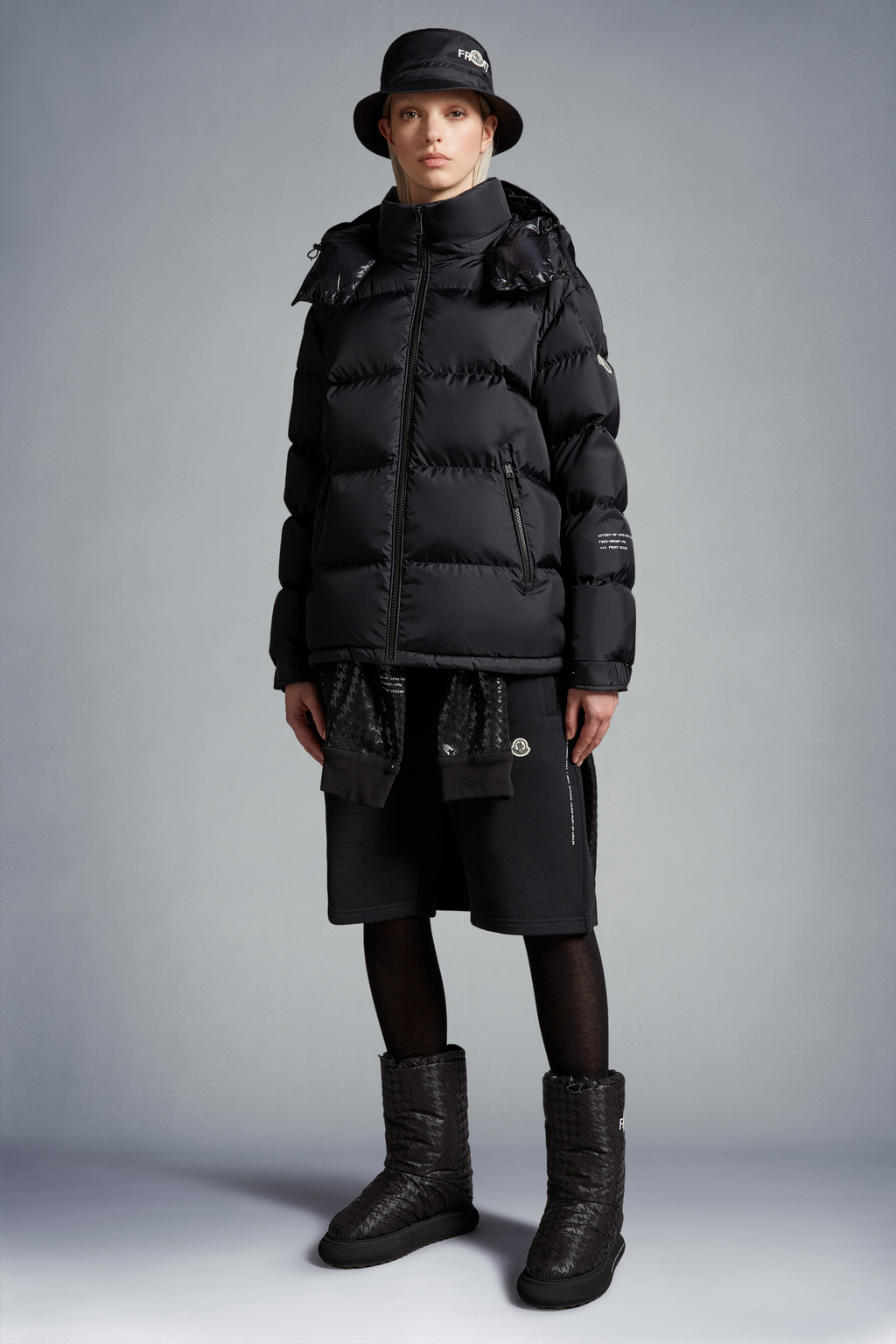 Acanthus Short Down Jacket