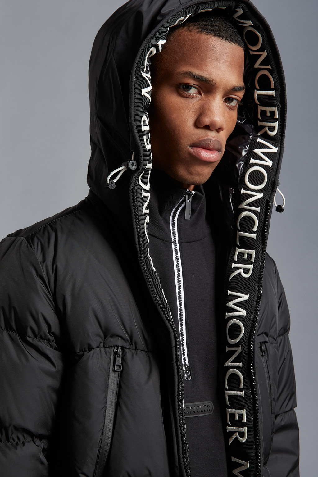 Montcla Short Down Jacket