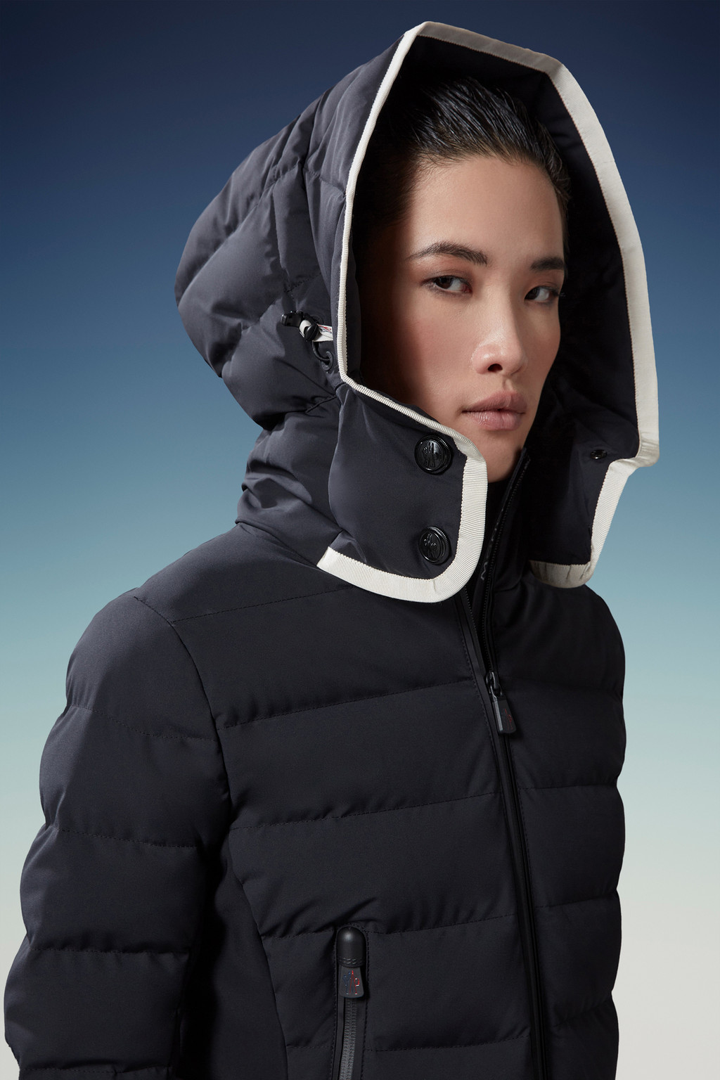 Lamoura Short Down Jacket