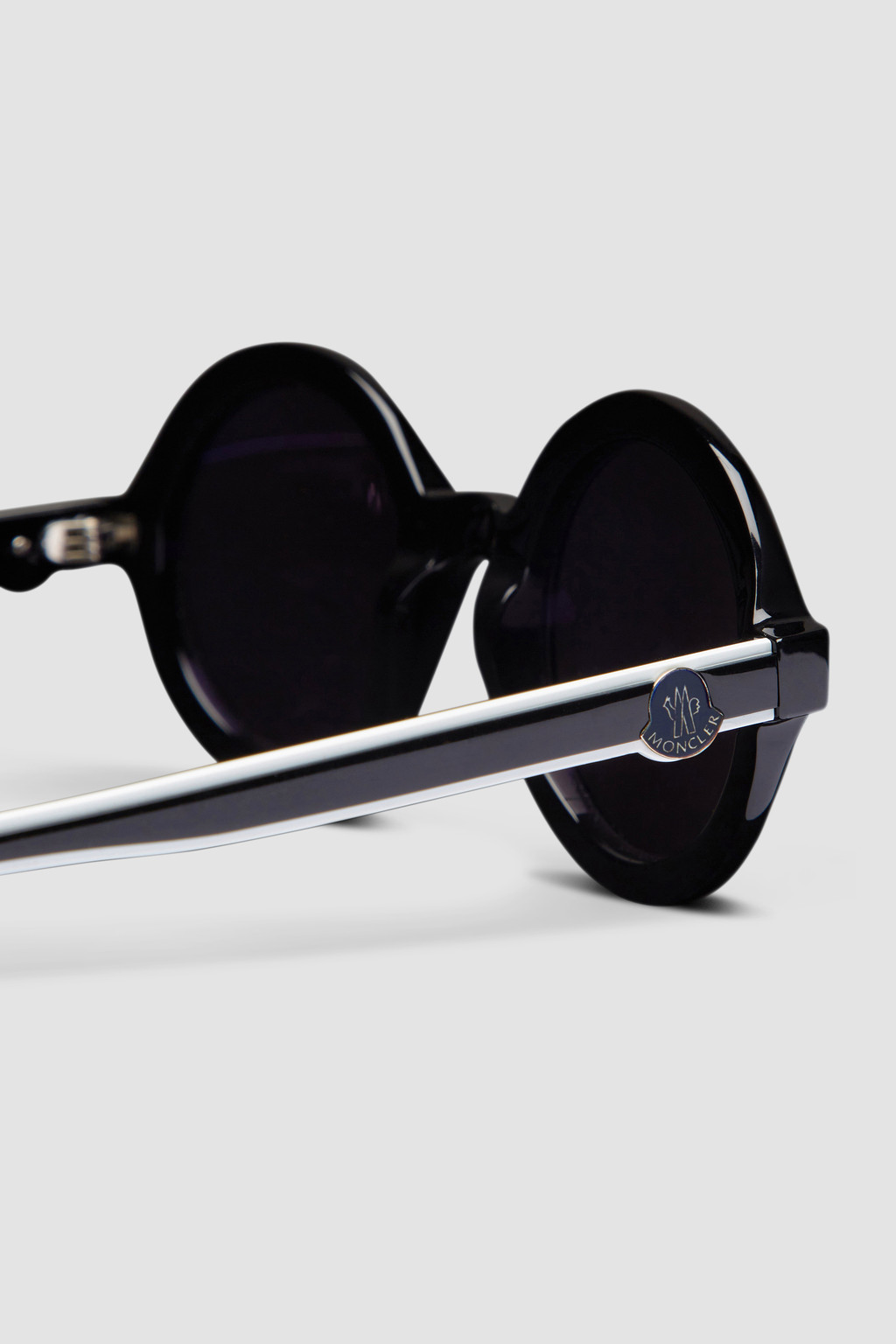 Orbit Round Sunglasses