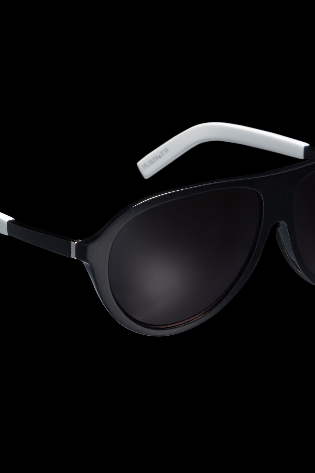 Roque Pilot Sunglasses