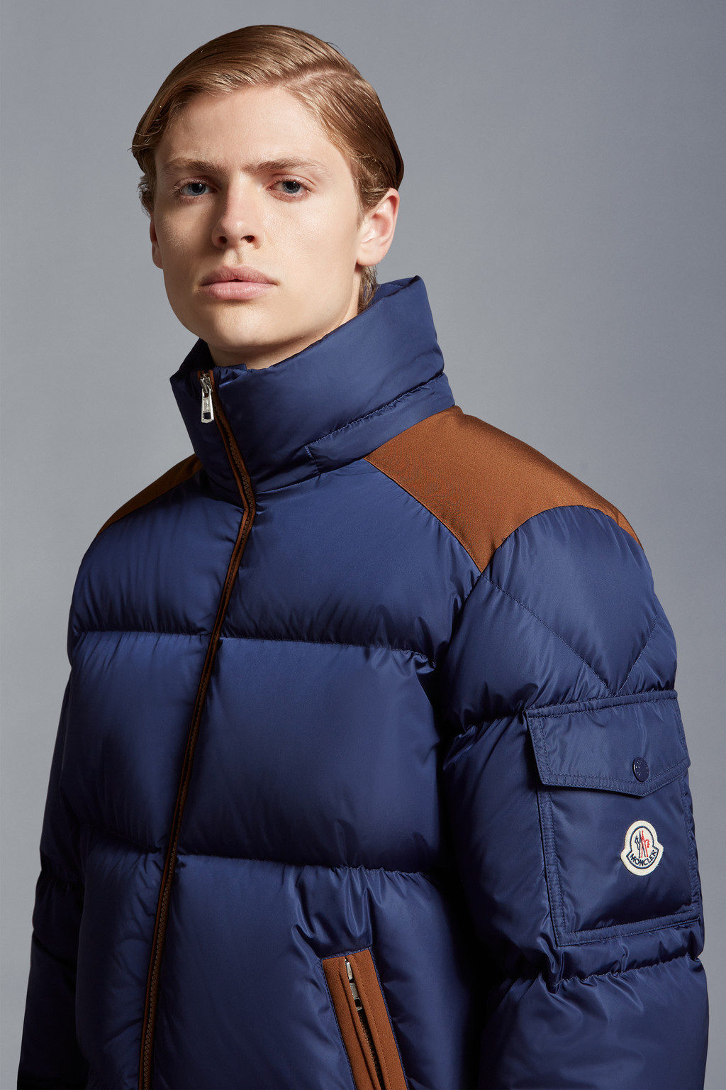 Kitinen Short Down Jacket