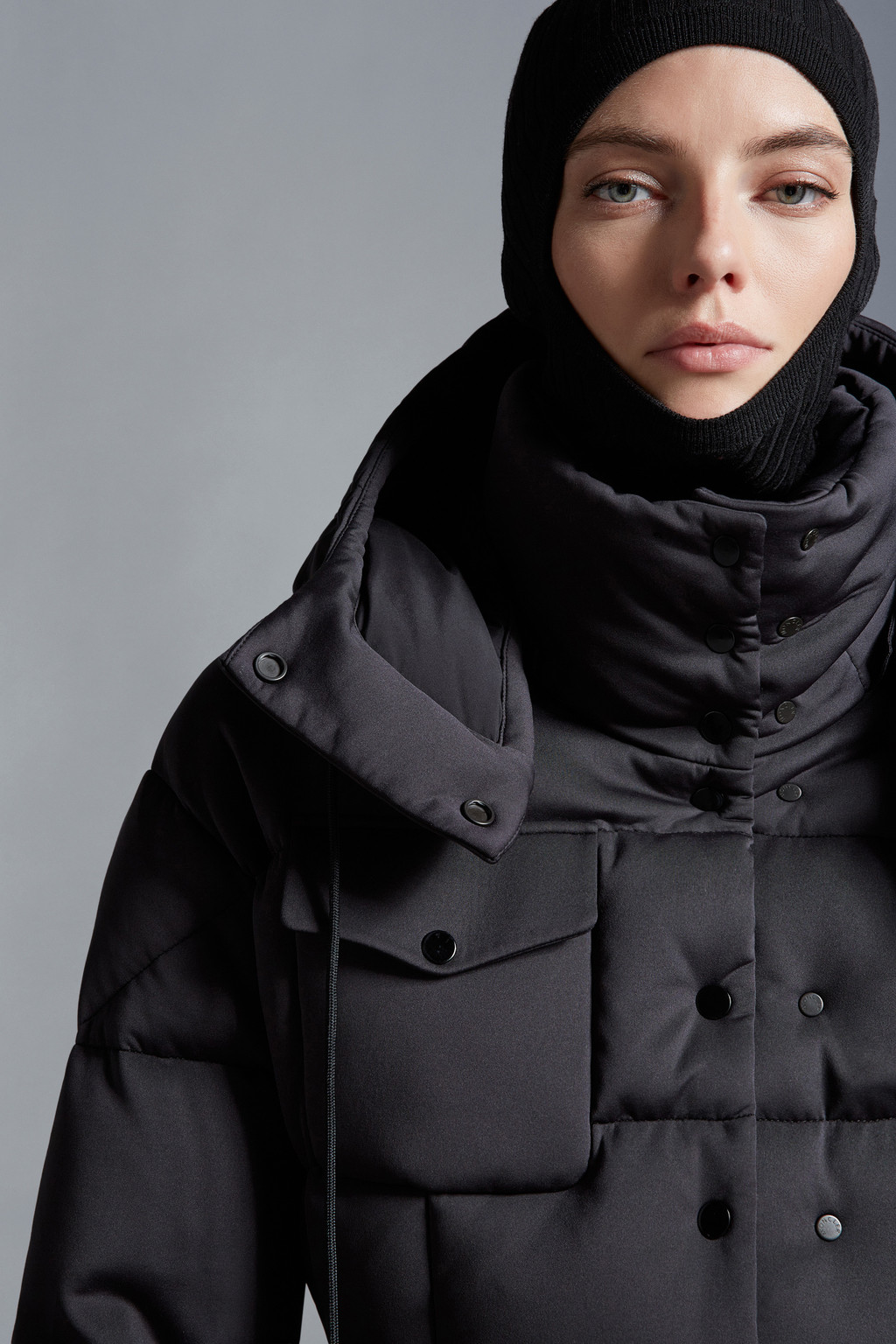 Moncler Karakorum Short Down Jacket Women
