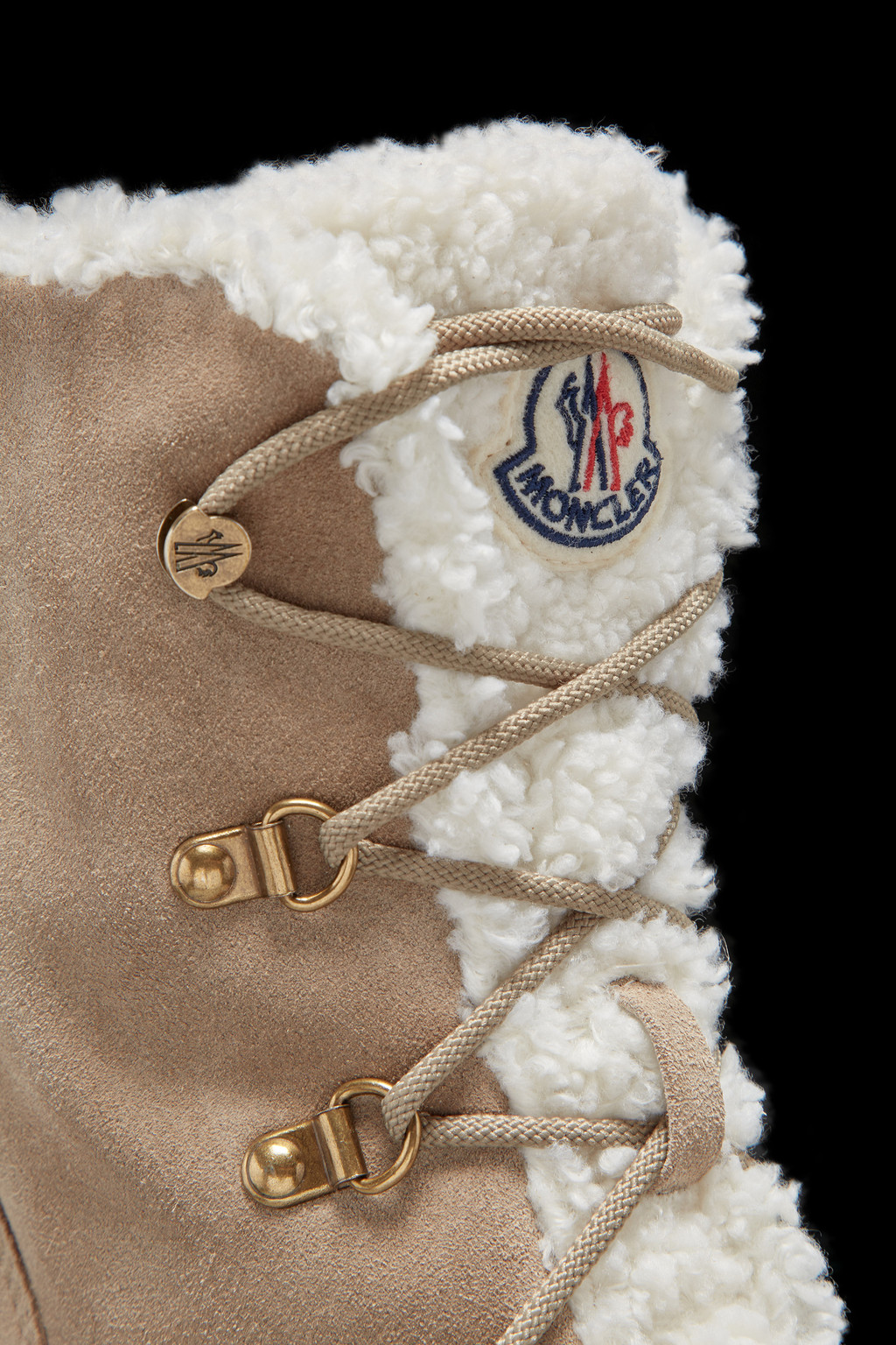 Resile Trek Lace-Up Boots