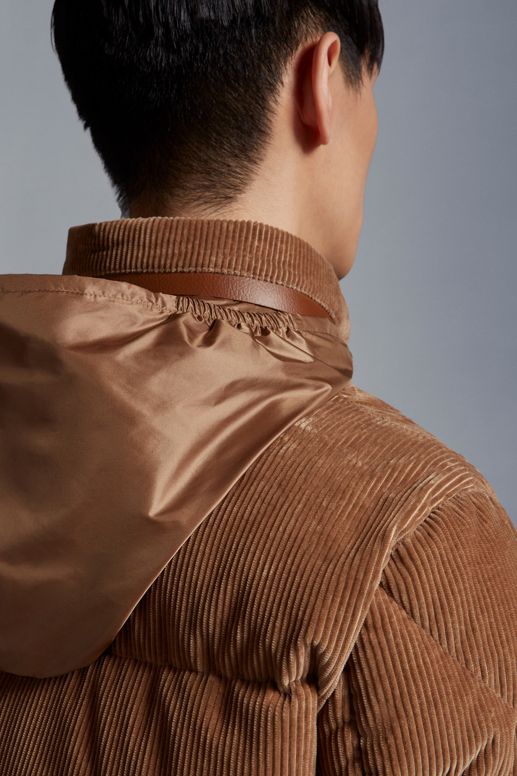 Besbre Short Down Jacket