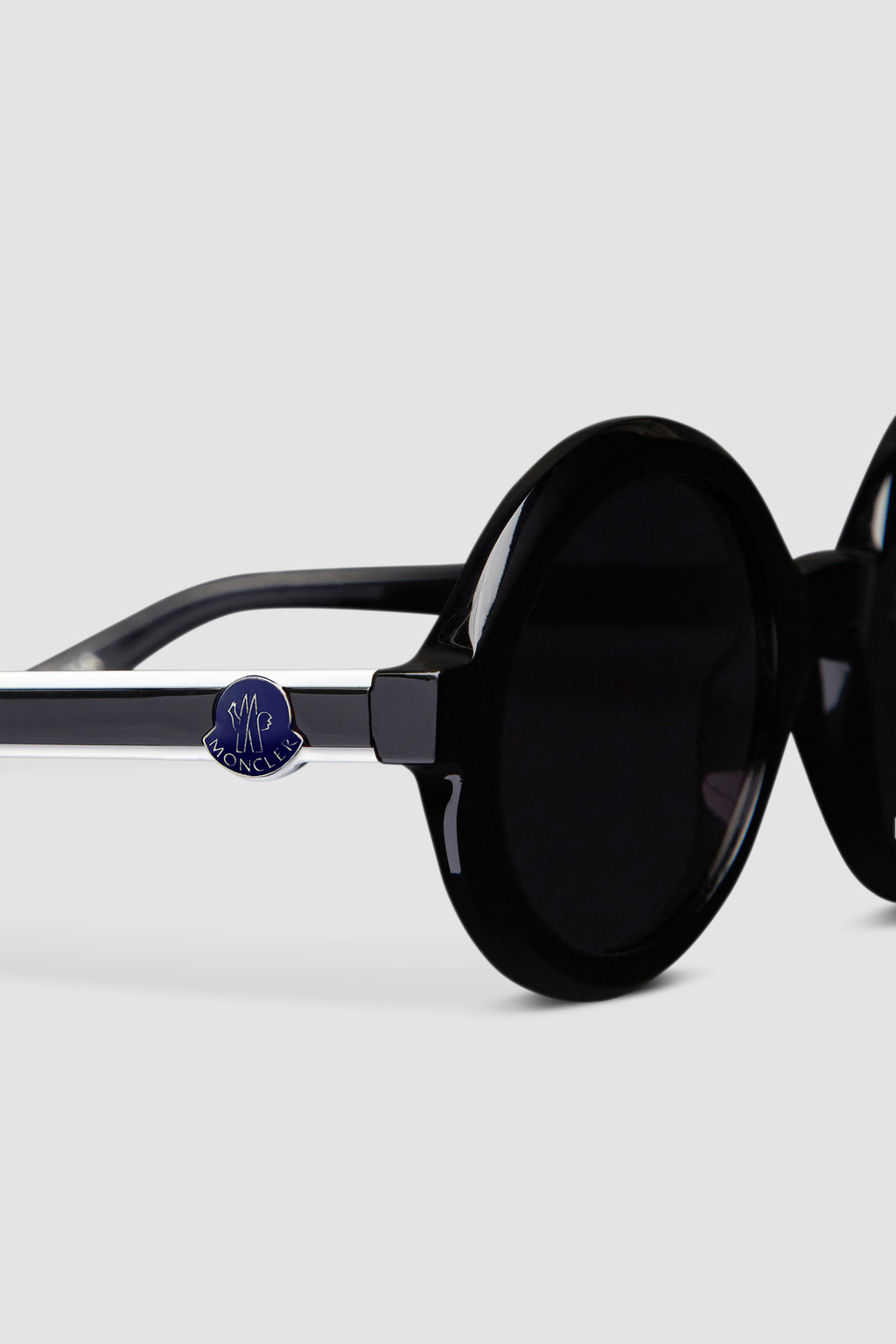 Orbit Round Sunglasses