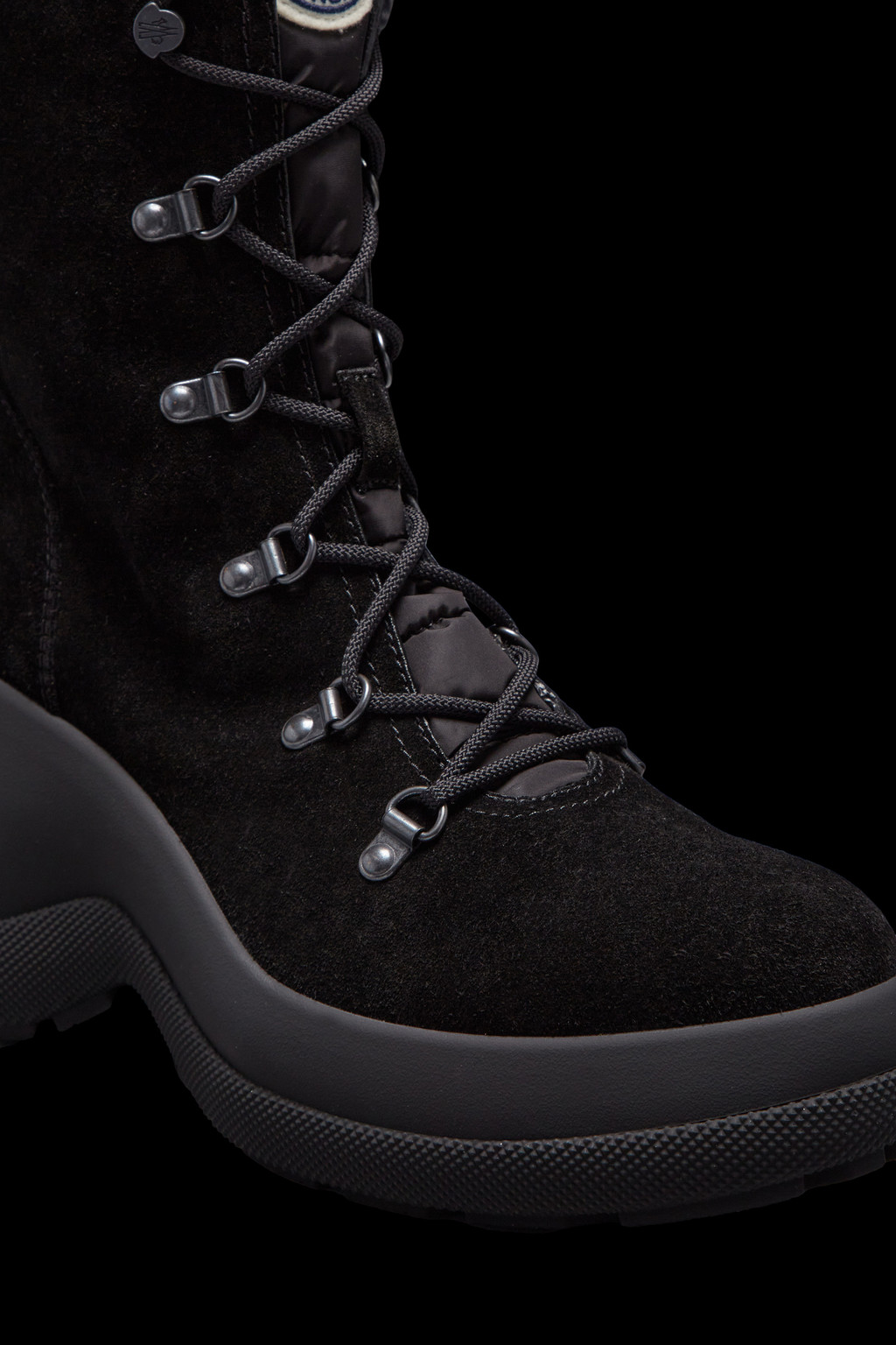 Resile Trek Lace-Up Boots
