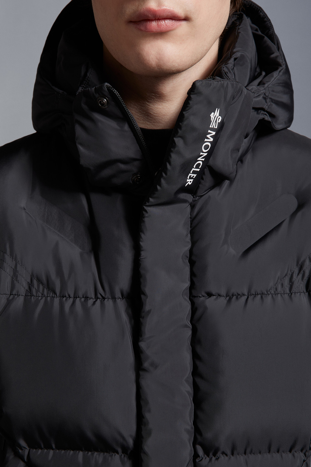 Jarama Short Down Jacket