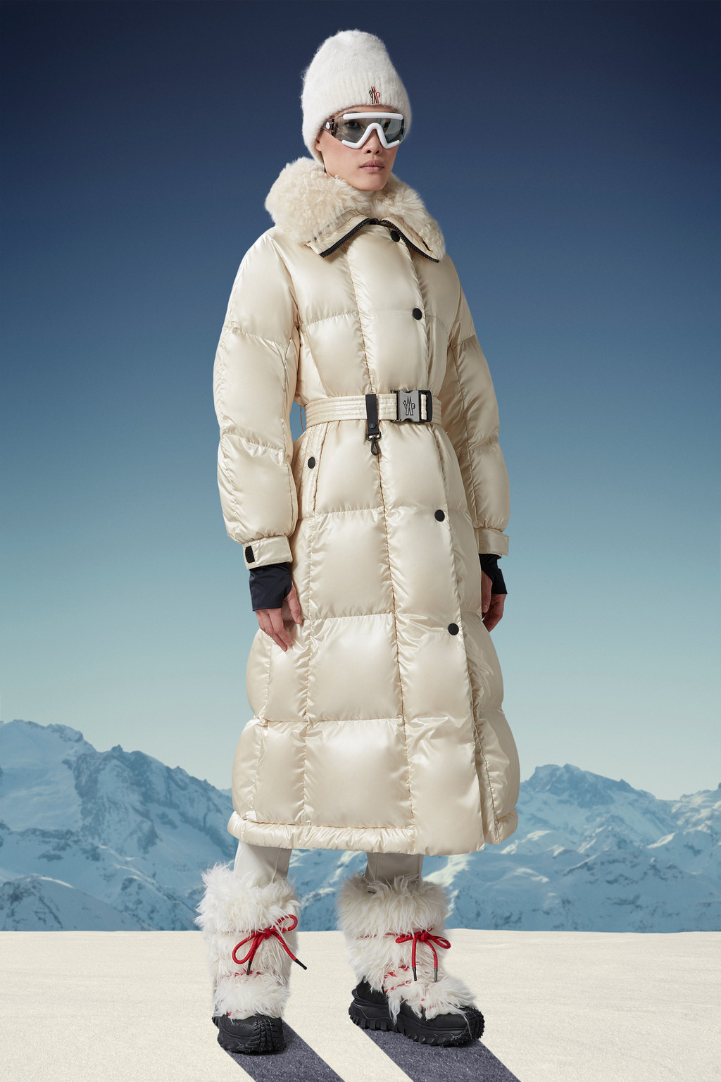 Chamoille Long Down Jacket