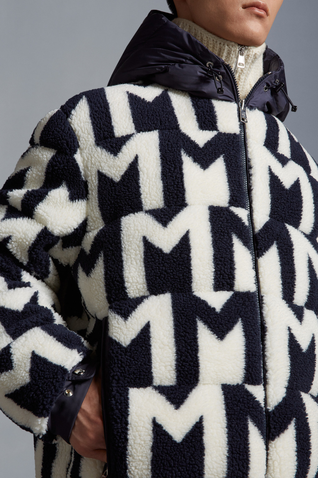 Mondego Reversible Down Jacket