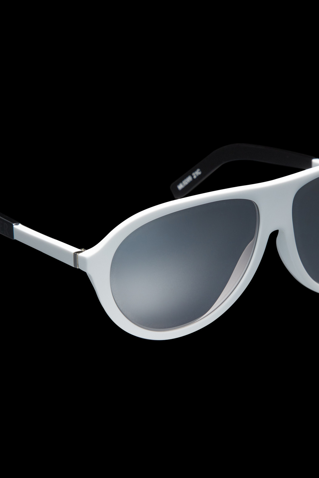 Roque Pilot Sunglasses