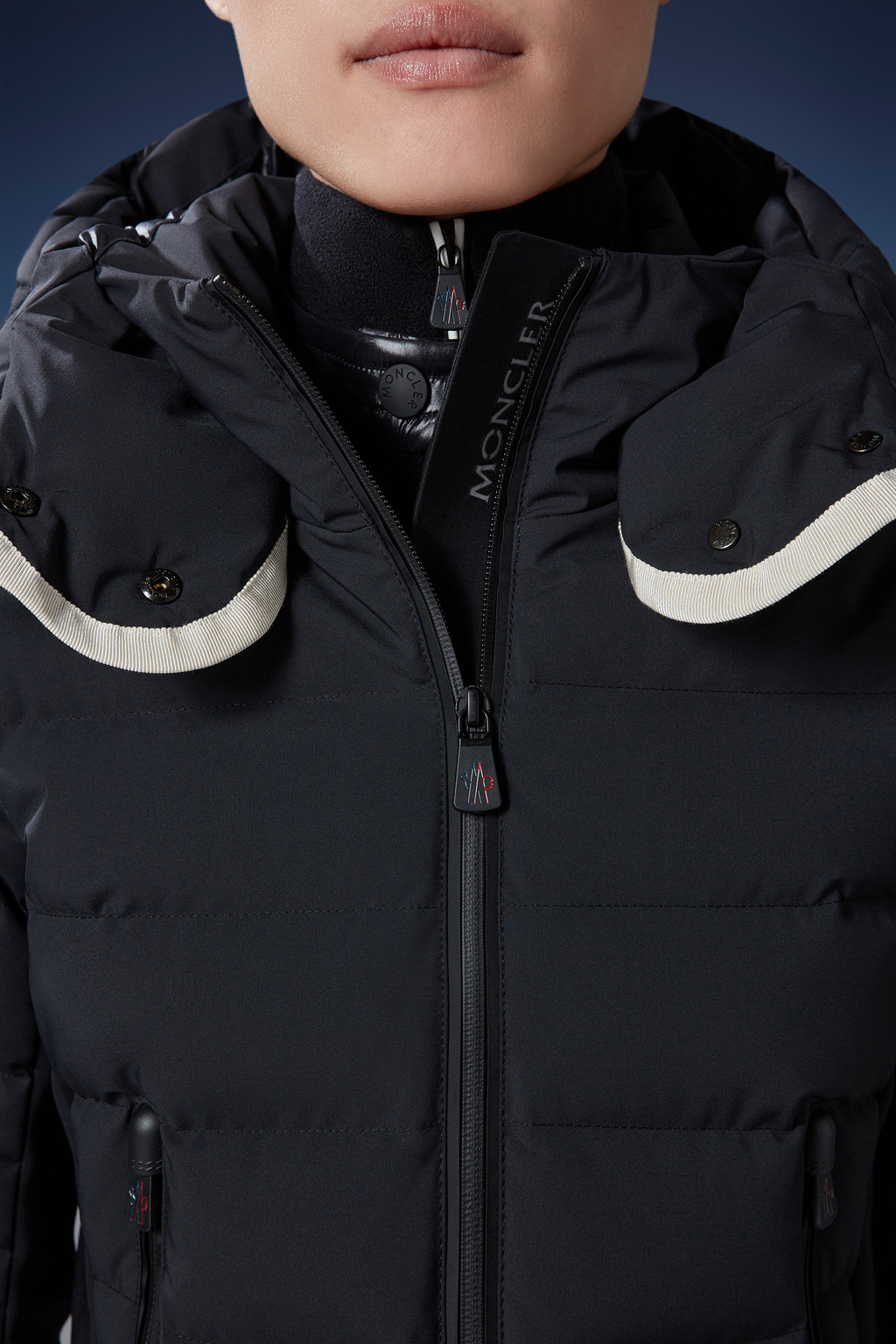 Lamoura Short Down Jacket