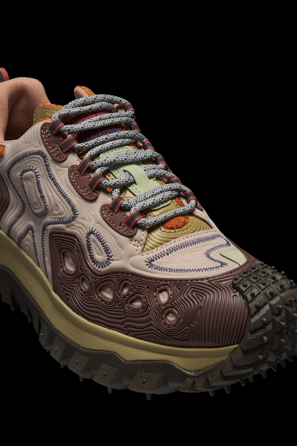 Trailgrip Grain by Salehe Bembury