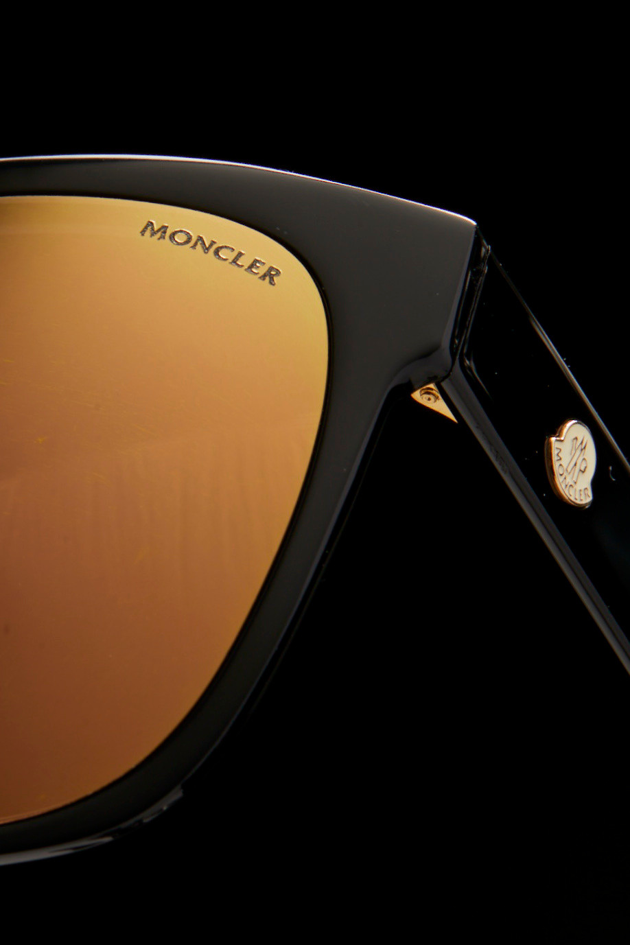 Wide Squared Sunglasses