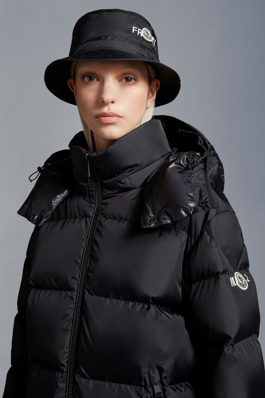 Acanthus Short Down Jacket