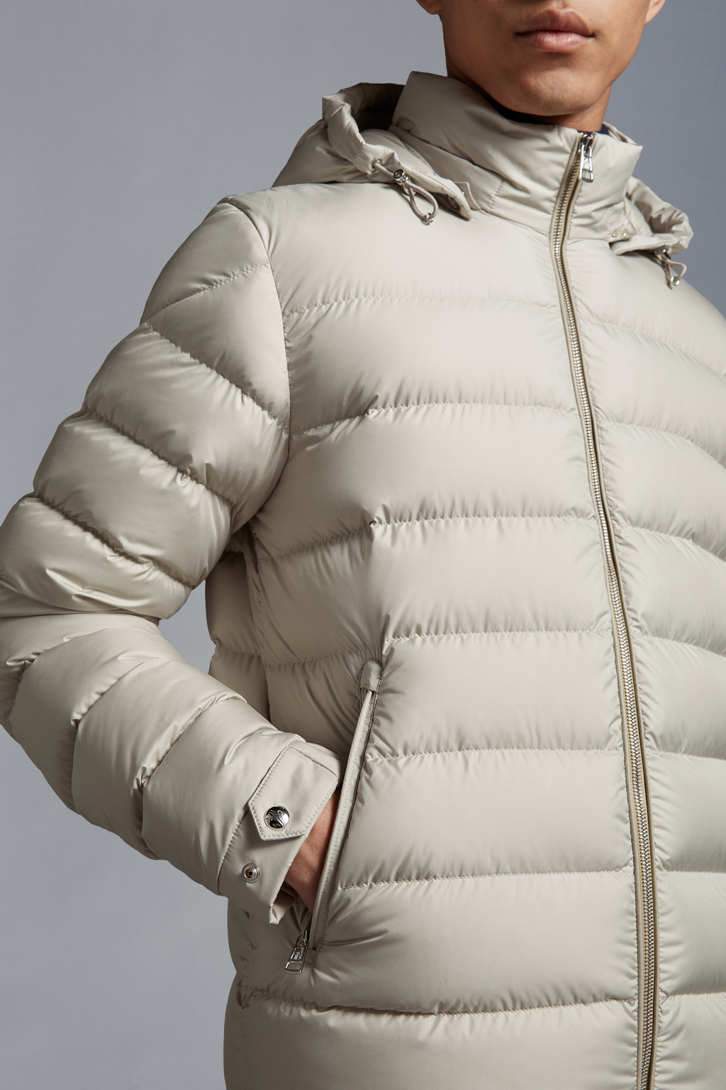 Arneb Short Down Jacket