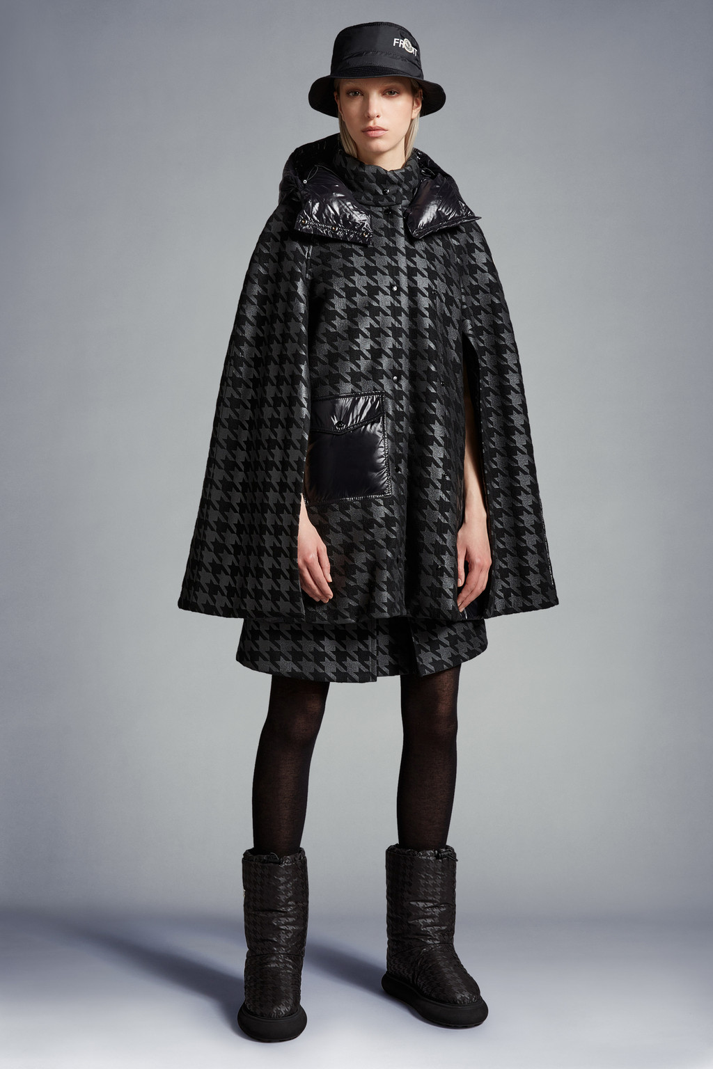 Houndstooth Mini Skirt