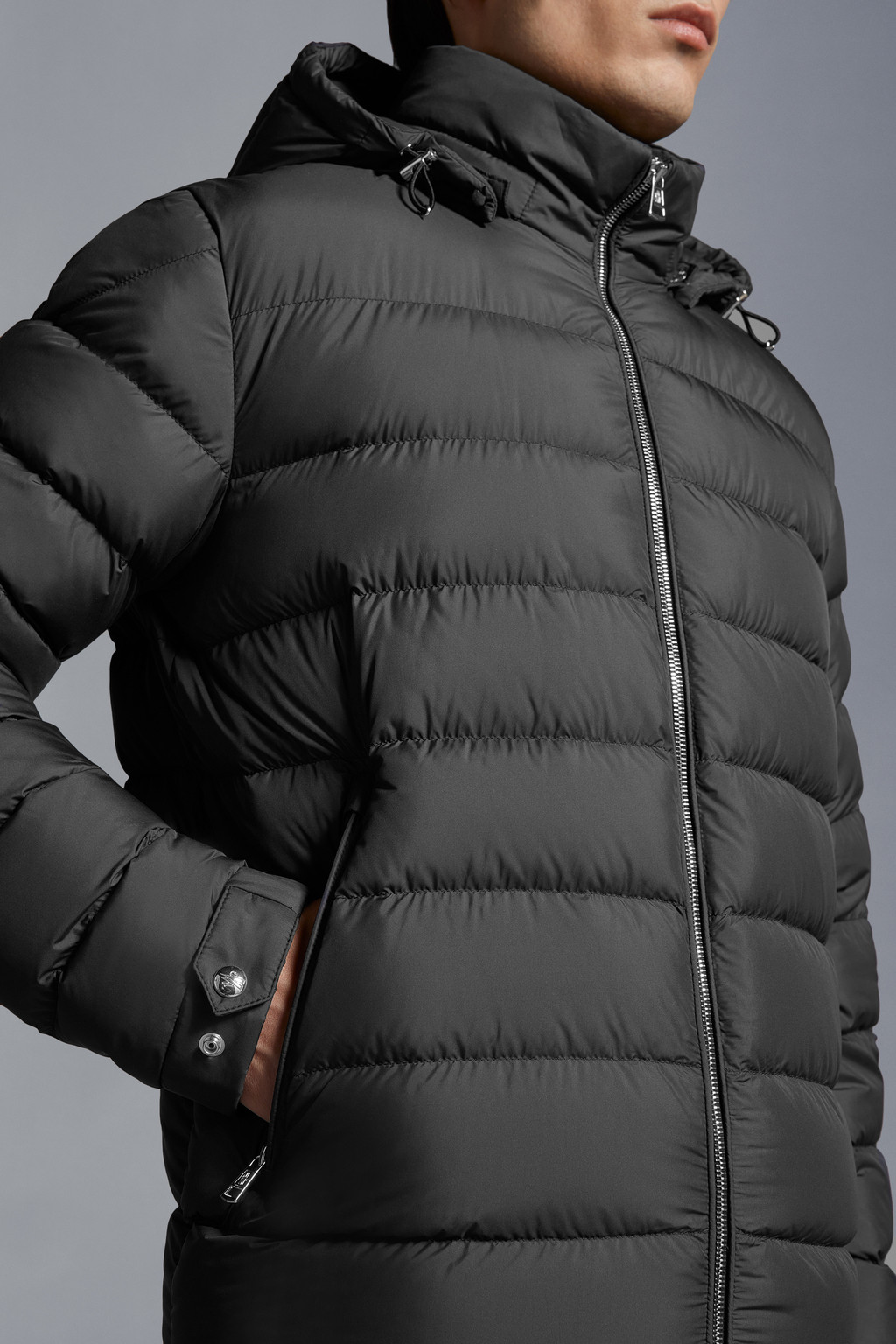 Arneb Short Down Jacket