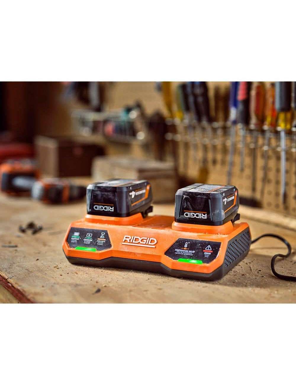 18V Dual Port Simultaneous Charger
