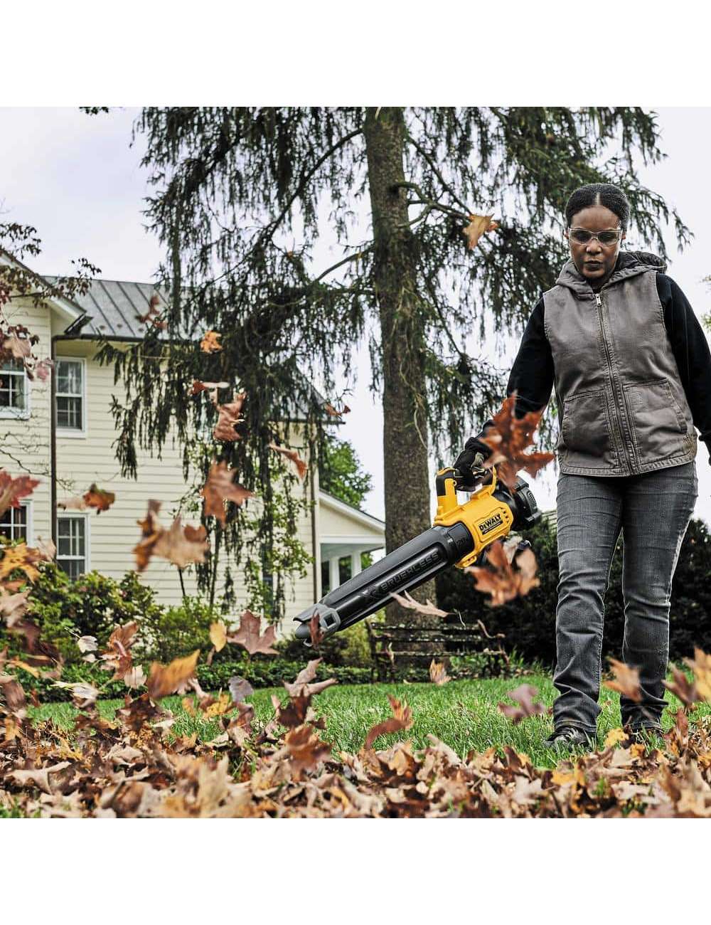 20V MAX 125 MPH 450 CFM Cordless Brushless Battery Powered Handheld Leaf Blower (Tool Only)