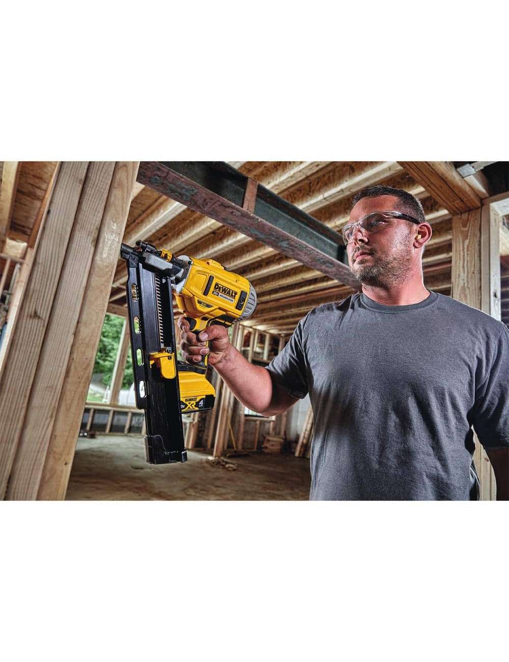 20-Volt MAX XR Lithium-Ion 21° Cordless Framing Nailer Kit and Brushless 7-1/4 in. Circular Saw (Tool Only)