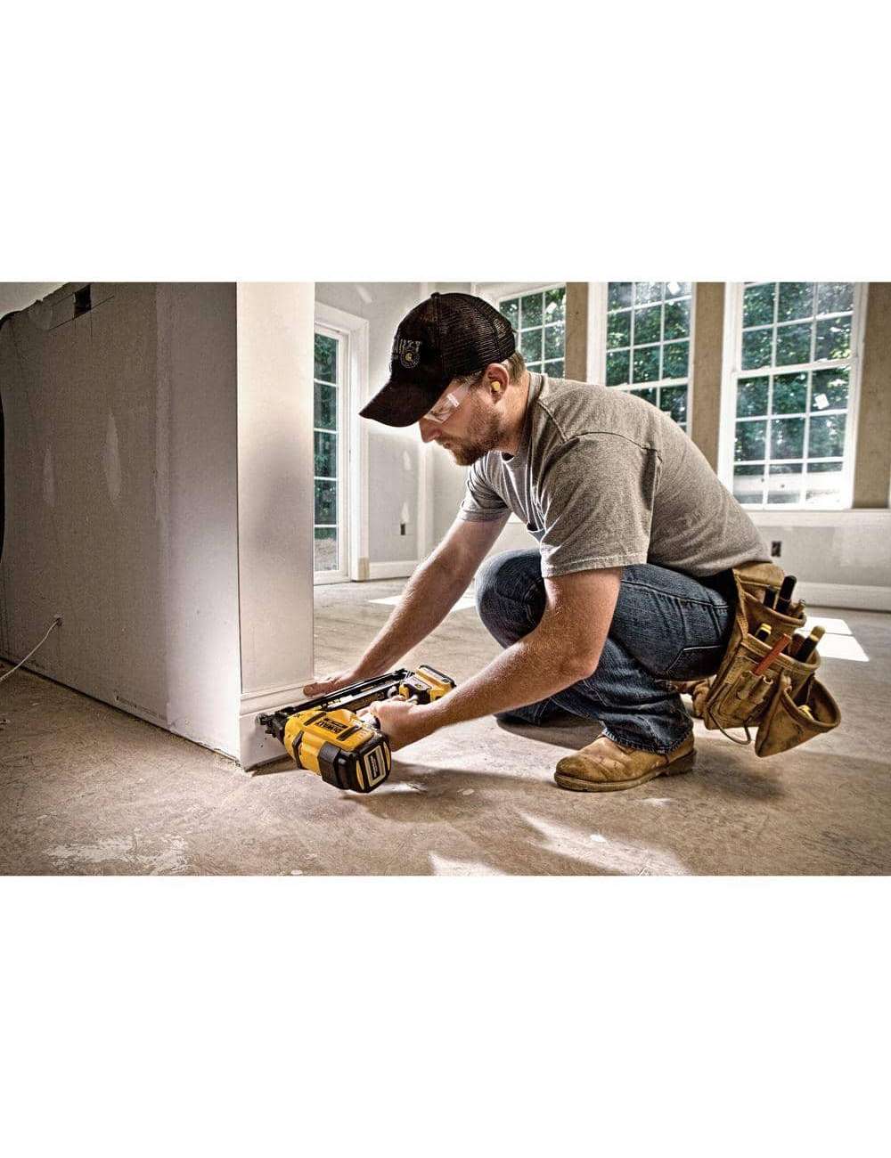 20V MAX XR Lithium-Ion Cordless 16-Gauge Angled Finish Nailer (Tool Only)