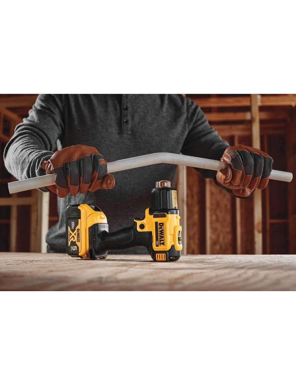 20V MAX Cordless Compact Heat Gun with Flat and Hook Nozzle Attachments