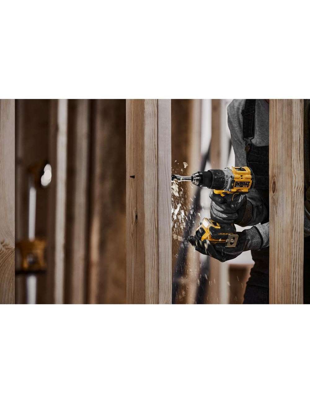 20V MAX XR Hammer Drill and ATOMIC Impact Driver Cordless Combo Kit (2-Tool) and Compact Router with (2) 4Ah Batteries