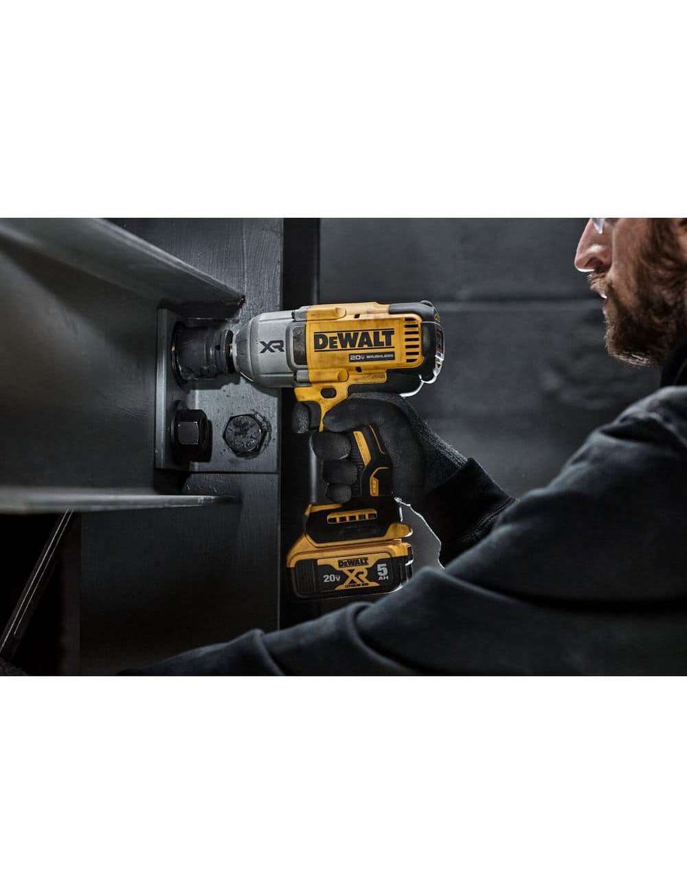 20V MAX Lithium-Ion Cordless 1/2 in. Impact Wrench Kit