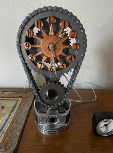 🔥Hot Sale Now🔥 CHEVY SMALL BLOCK TIMING CHAIN CLOCK, MOTORIZED, ROTATING.