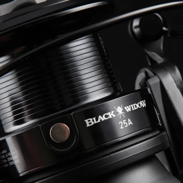 Daiwa Black Widow 25A Reel