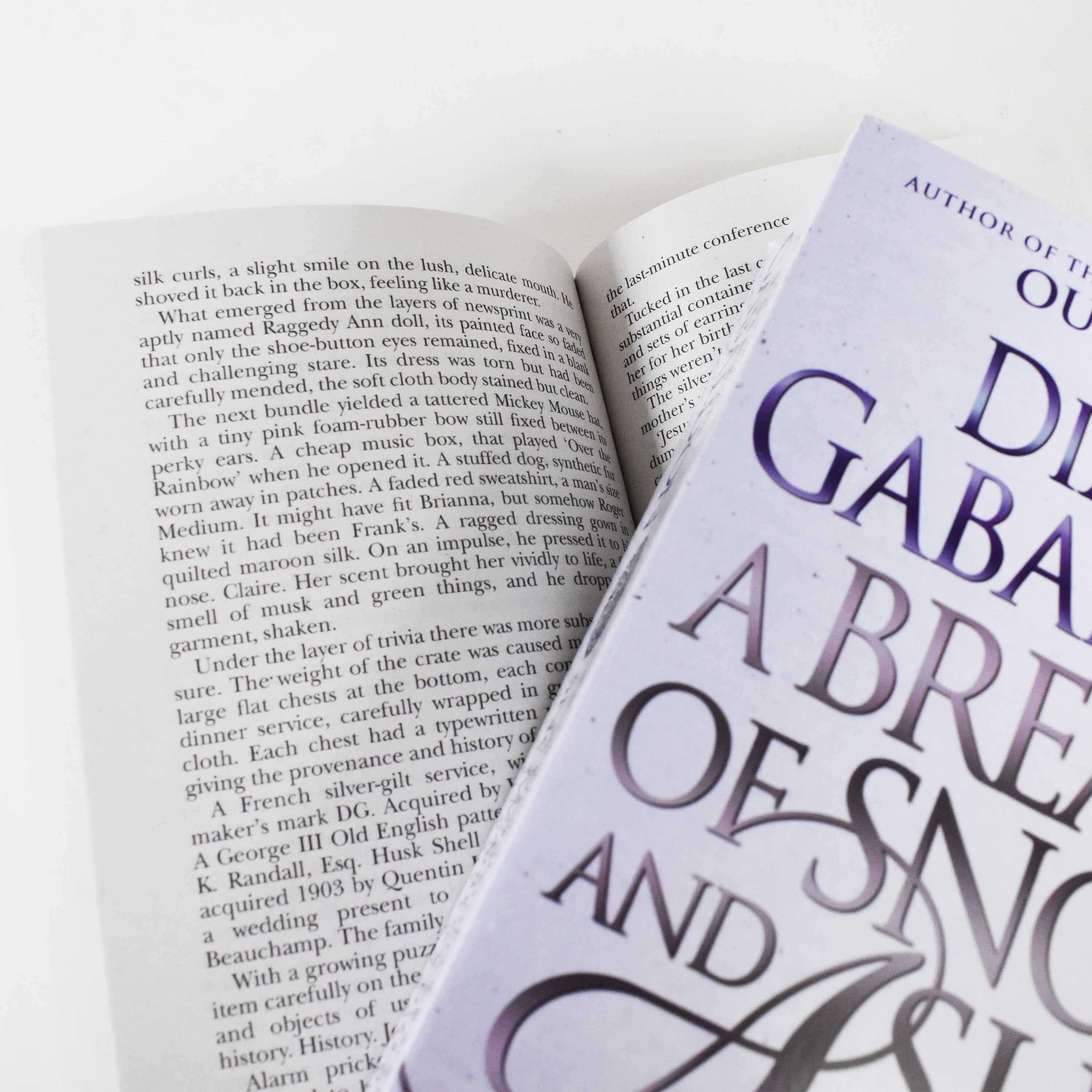 Outlander by Diana Gabaldon: Books 1-6 Box Set - Fiction - Paperback