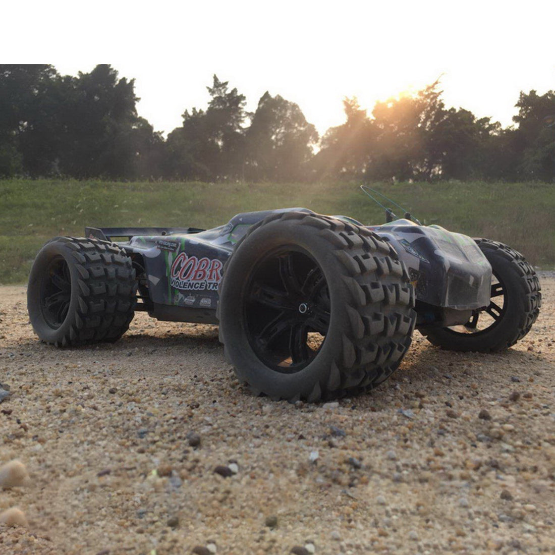 VRX RH818 1/8 Scale 4WD Brushless Off-road Racing Truck High Speed 2.4G RC Car with 60A ESC and 3660 Motor - R0249 RTR Version