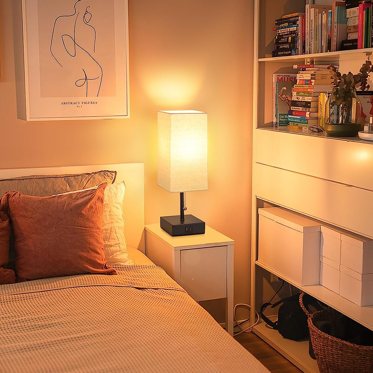 GGOYING Bedside Table Lamp, Pull Chain Table Lamp with Dual USB Charging Ports, 2700K LED Bulb, Fabric Linen Lampshade, Nightstand Lamp for Livingroom Bedroom Office Reading Working