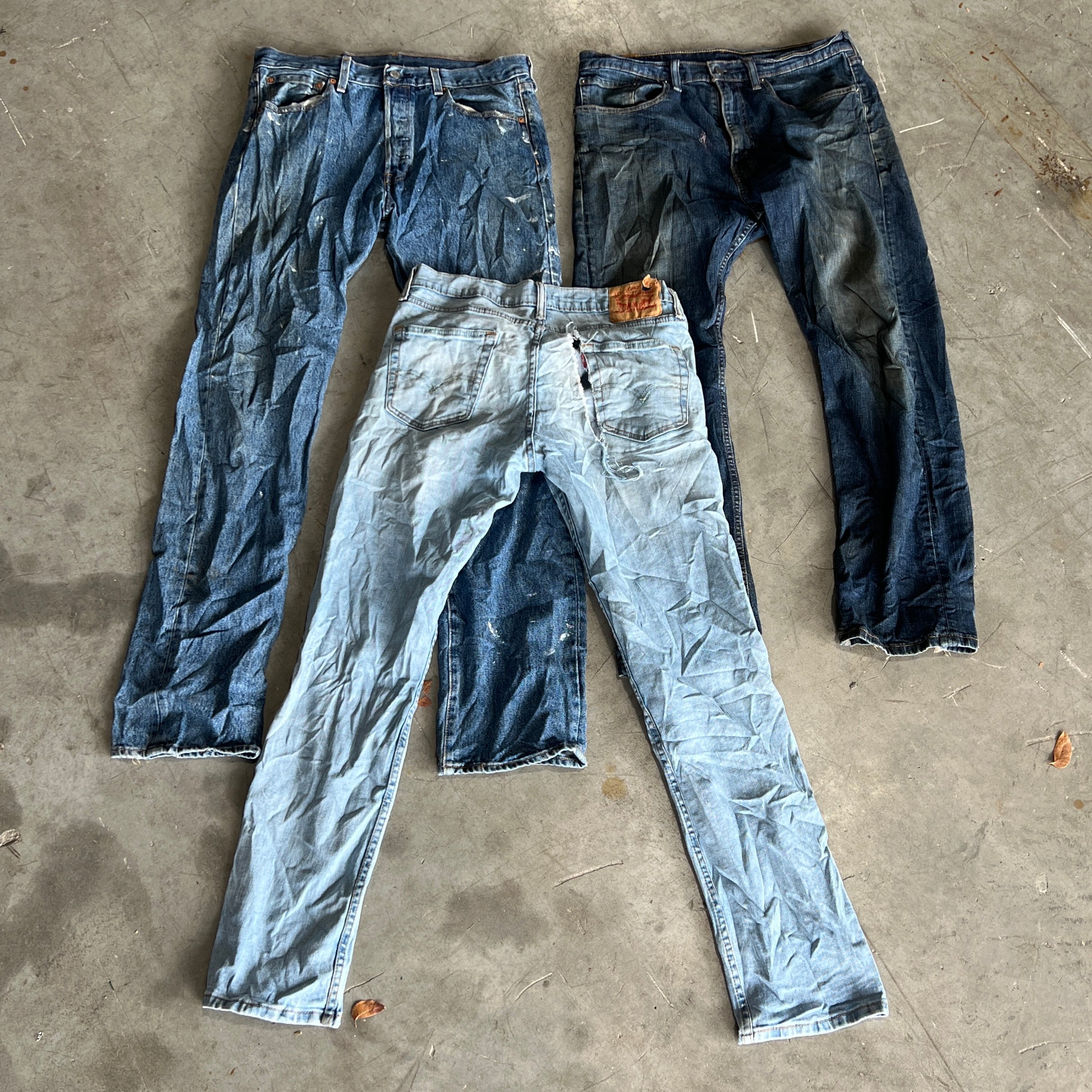 100lb  Jeans All Sizes B Grade Bale