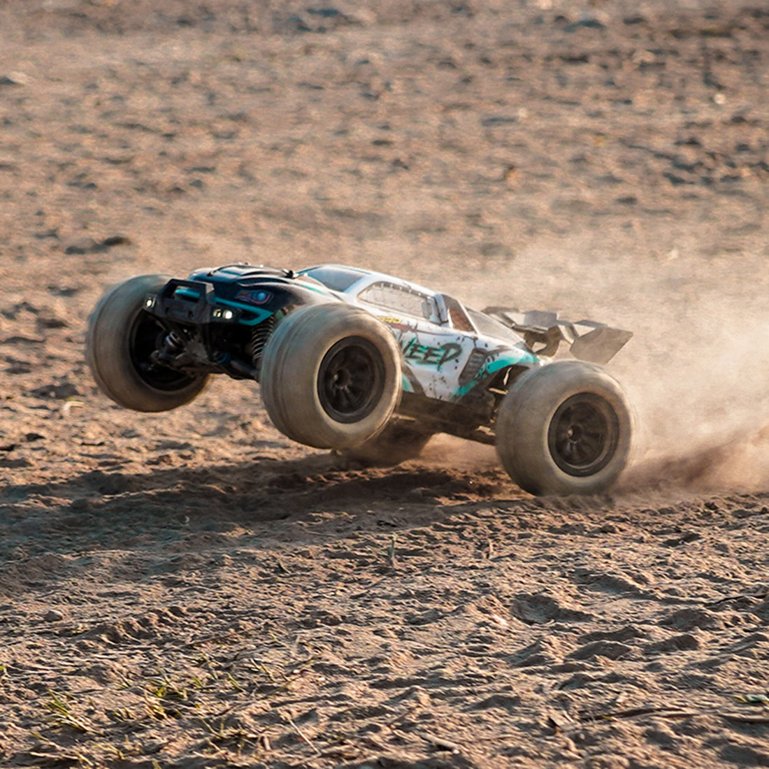 SUCHIYU 1/16 4WD 70+KM/H 2.4G RC Electric Brushless All-terrain Off-road Monster Truck Vehicle Toys Gifts