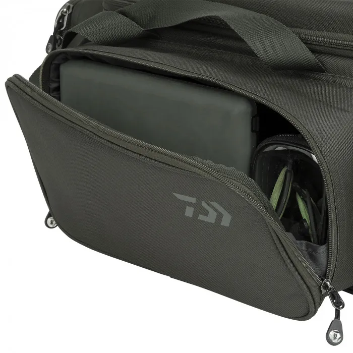Daiwa Infinity System Low Level Fishing Carryall