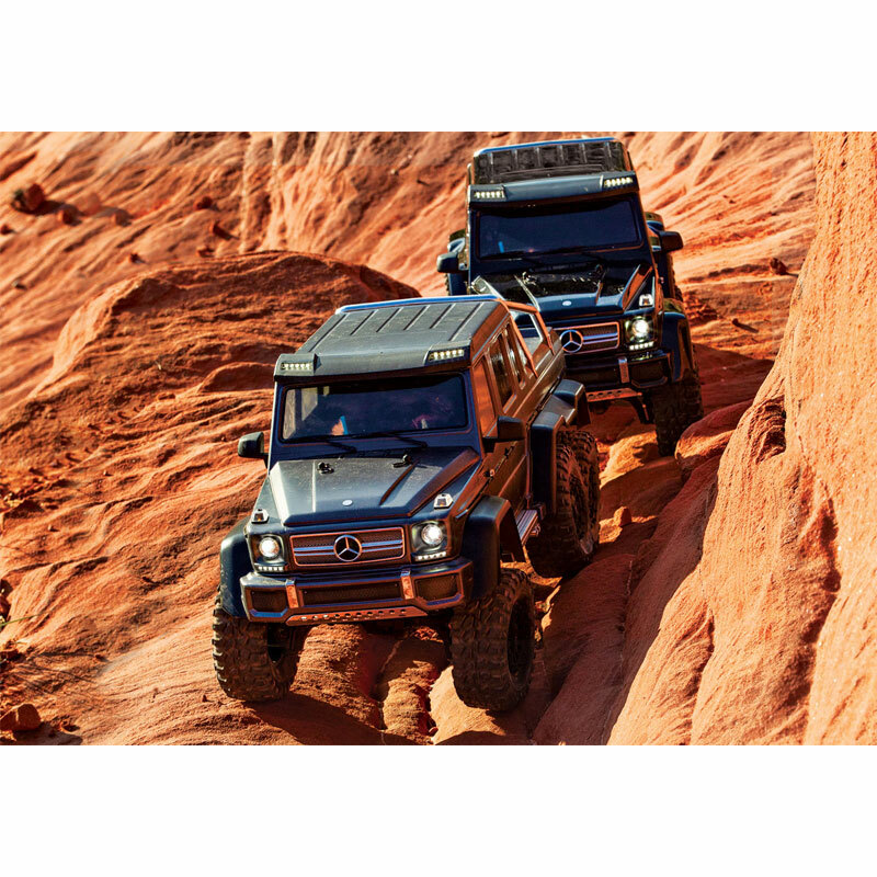 Traxxas TRX-6 Mercedes-Benz G63 6x6 Scale & Trail RTR RC Crawler