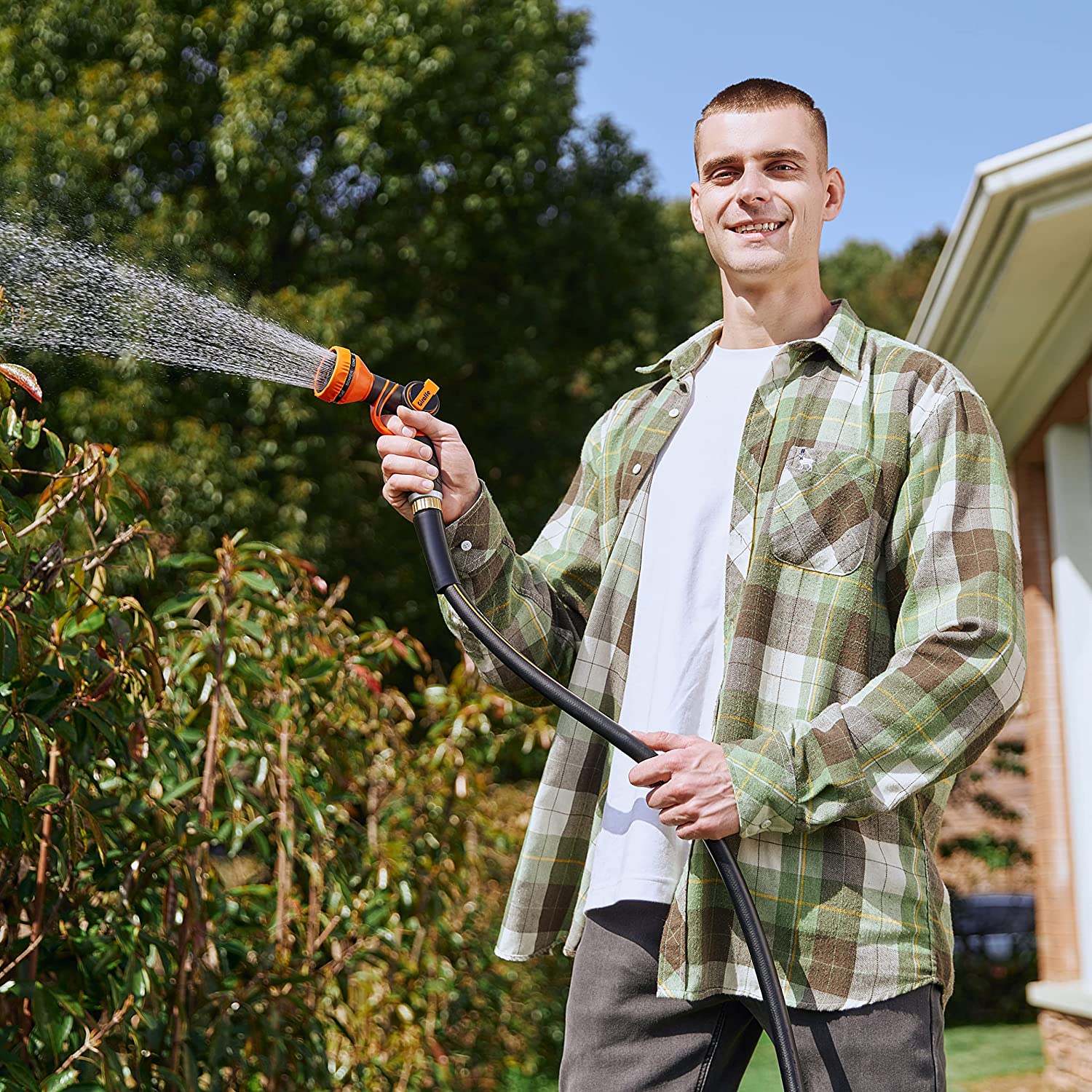 Garden Hose 100ft x 5/8