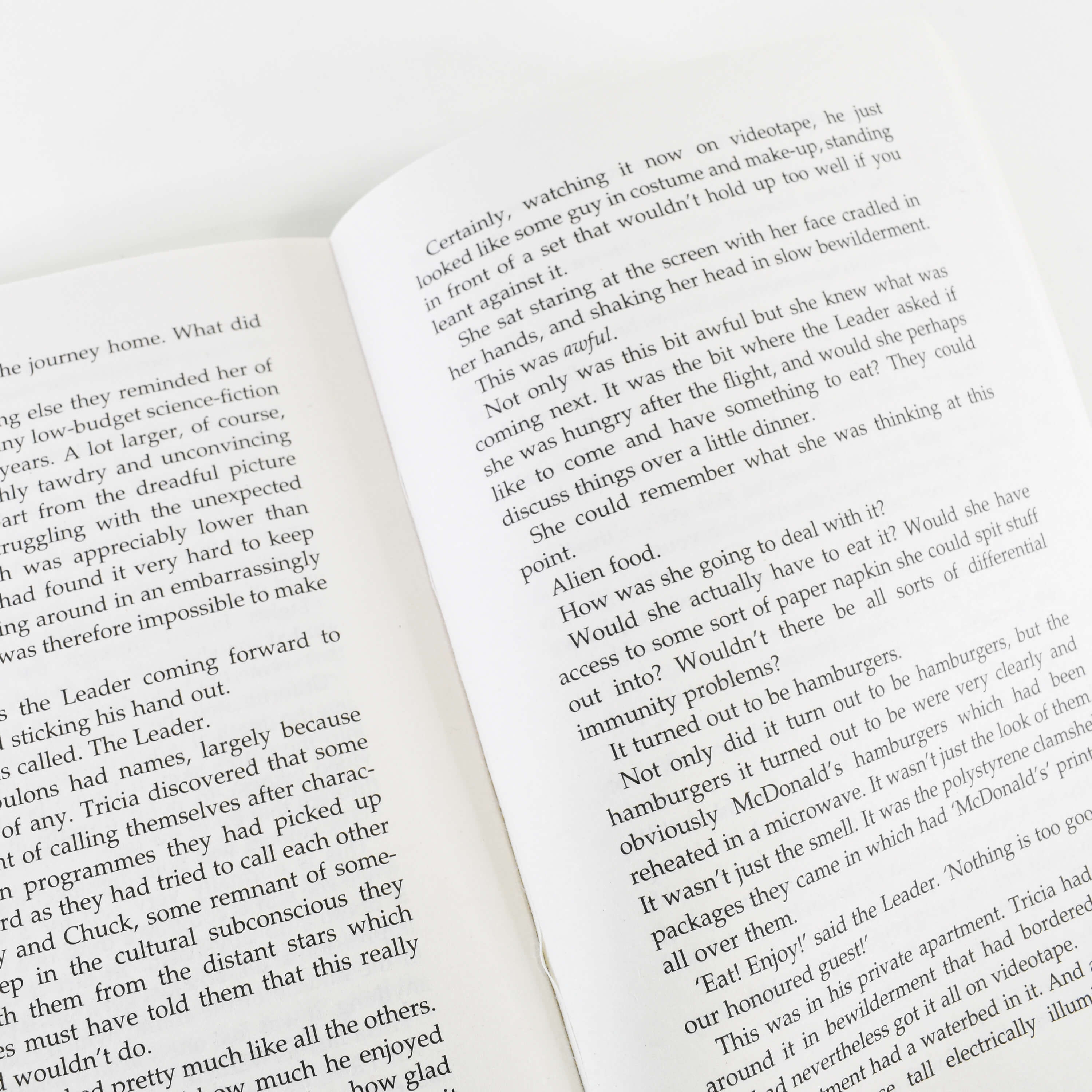 The Hitchhiker's Guide to the Galaxy by Douglas Adams: Complete Books 1-5 Box Set - Fiction - Paperback