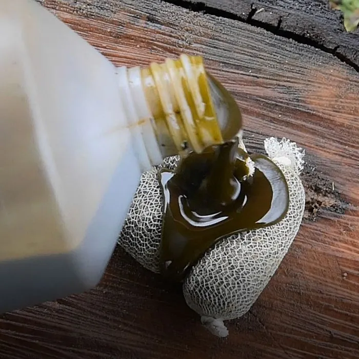 Dynamite Baits Worm Liquid Carp Food 1L